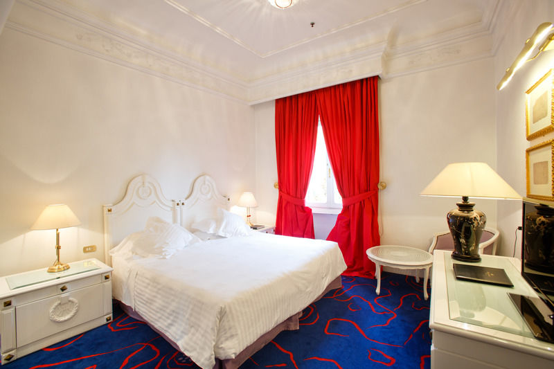 Majestic 5* Rome